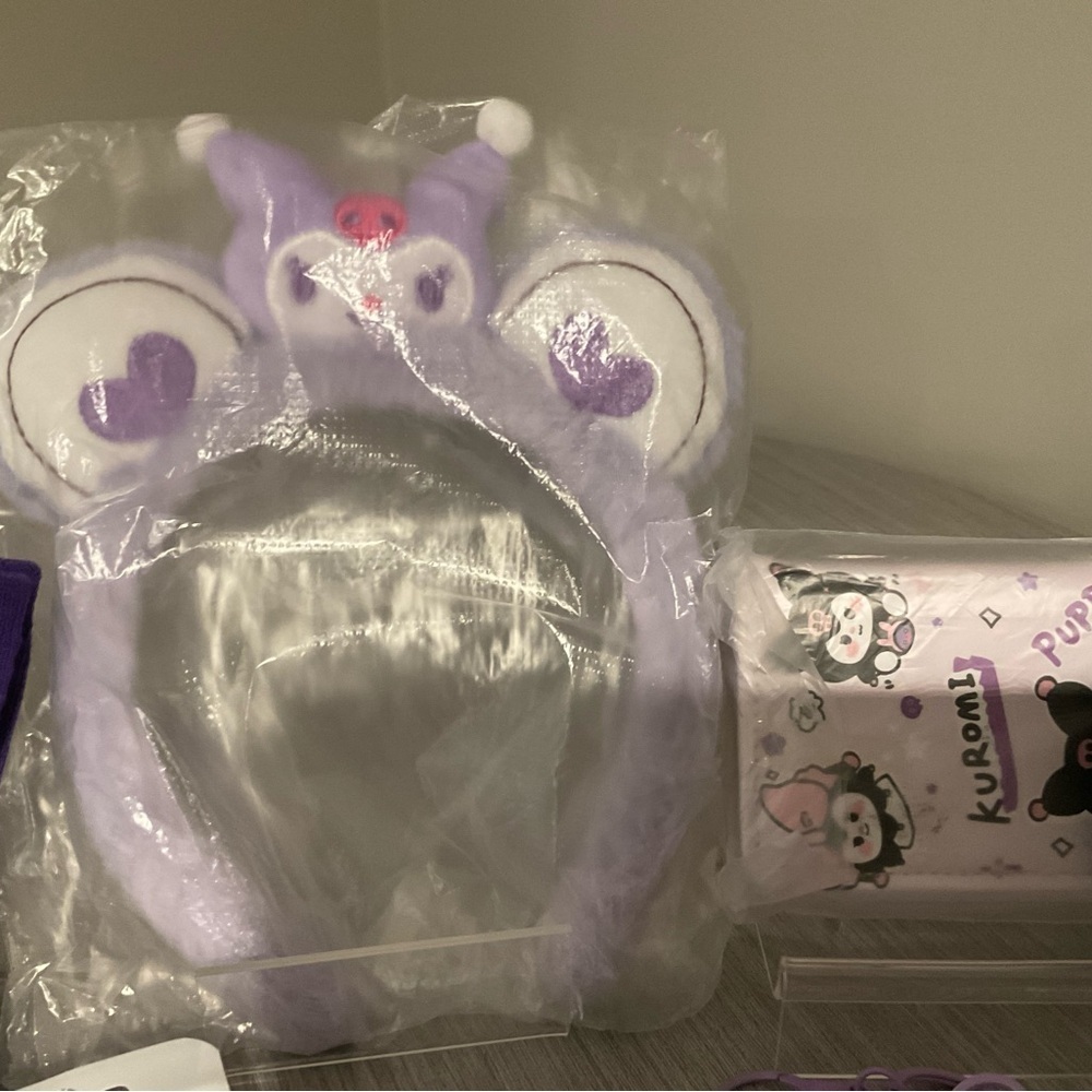 Kuromi 7 piece Bundle - Picture 4 of 7